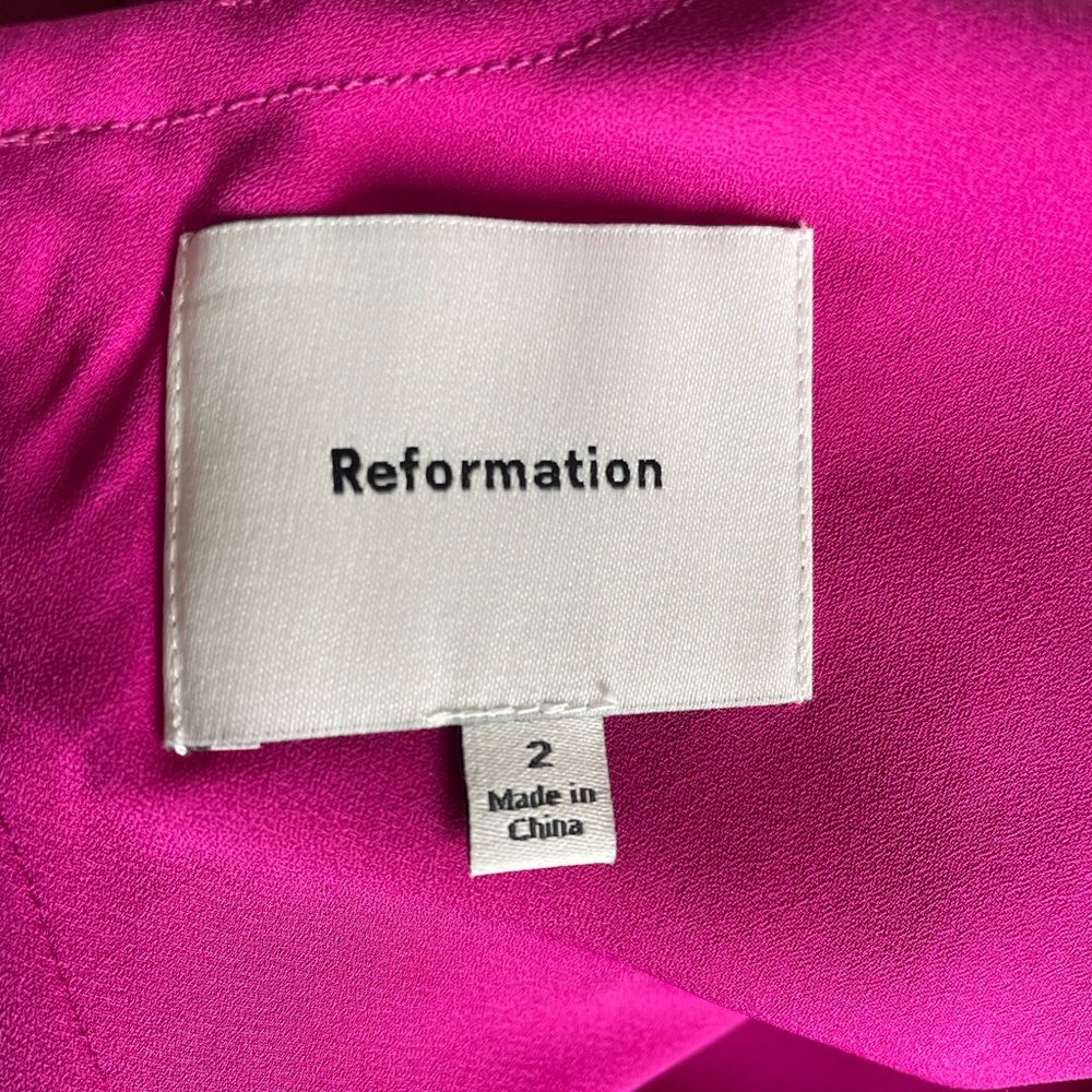 NEW Reformation Anaiis Long Silk Dress Hibiscus Tea Dark Pink Magenta | US 2 UK6 - Picture 9 of 16